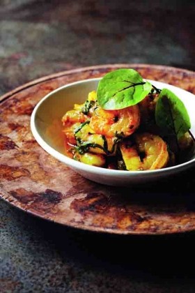 Stir-fried shrimps with red chard