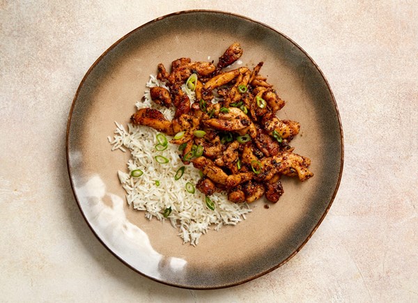 Stir-fried Sichuan pepper chicken