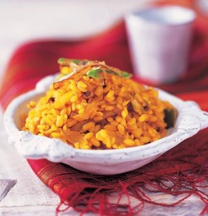Stir-fried spiced lentils