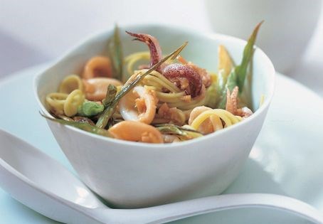 Stir-fried squid with ginger