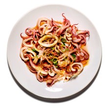 Stir-fried squid with scallions and ginger