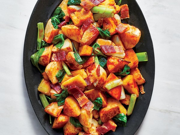 Stir-fried turnips