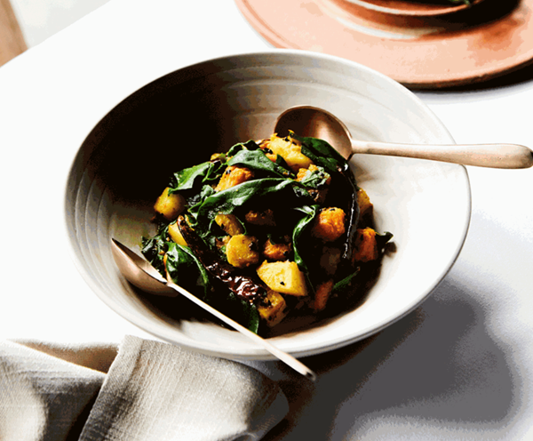 Stir-fried warrigal greens and vegetables (Shak bhaja)