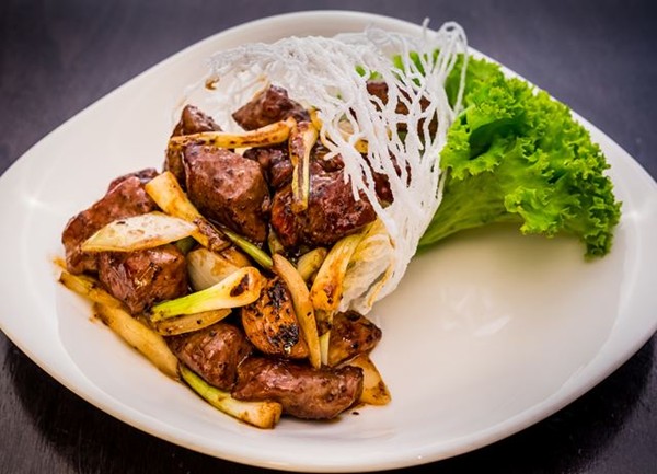 Stir-fry black pepper beef