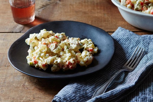 Stolichny chicken salad
