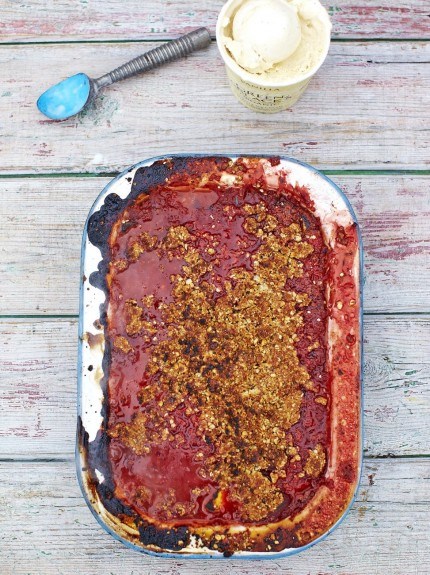 Stone-fruit & ginger crumble