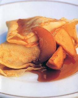 Stone fruit and crème fraîche cake (Gâteaux aux fruits et crème fraîche)