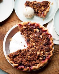 Stone fruit pie with almond streusel