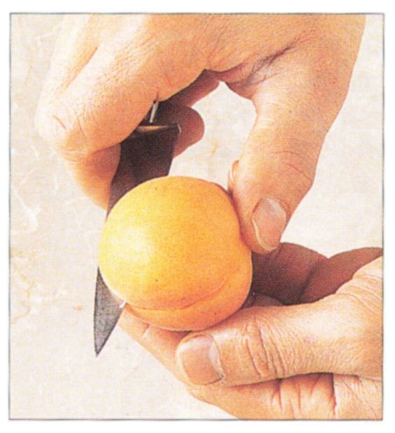 Stoning fruit