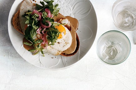 Stout and cheddar rarebit with fried eggs