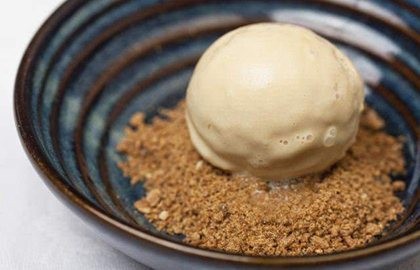 Stout ice cream with brown bread crumble