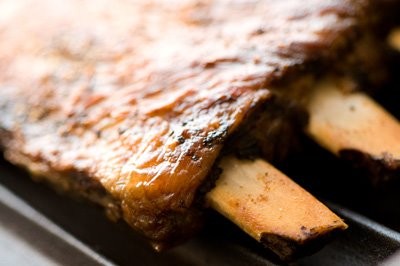 Stovetop smoker pork spare ribs
