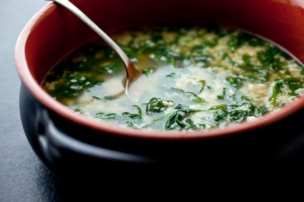Stracciatella with spinach 