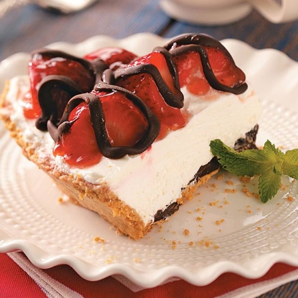 Strawberries & cream pie
