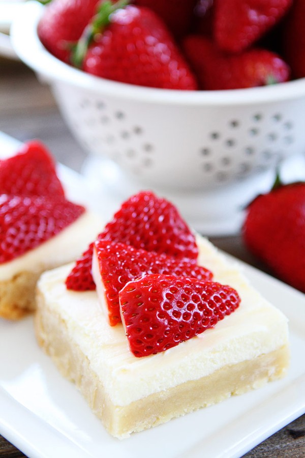 Strawberries and cream bars