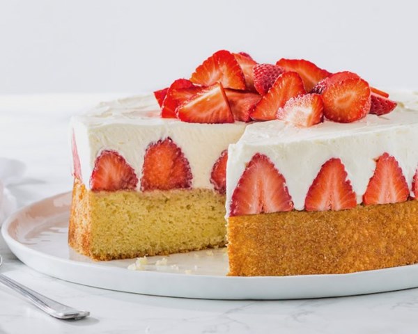 Strawberries and cream cake