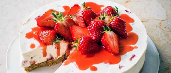 Strawberries and cream cheesecake