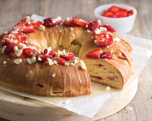 Strawberries and cream king cake [king cake dough]