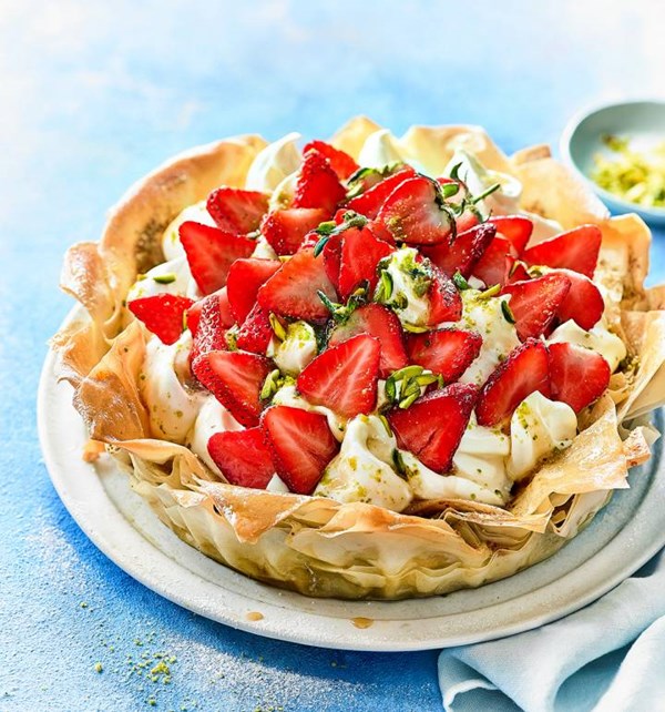Strawberries and cream summer pie