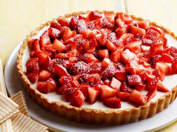 Strawberries-and-cream tart