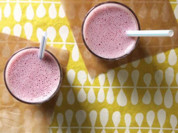Strawberries and crème shake