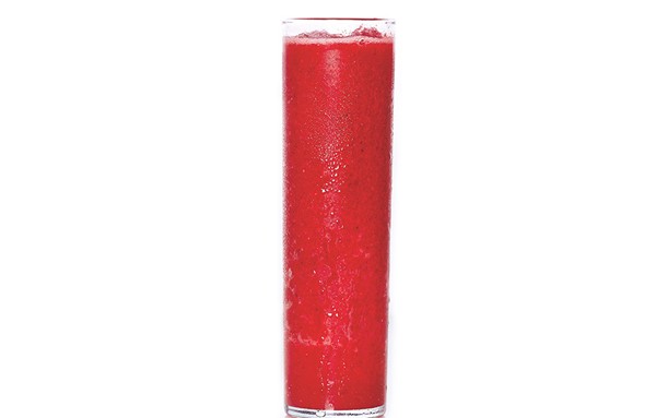 Strawberries and vodka frozen cocktail