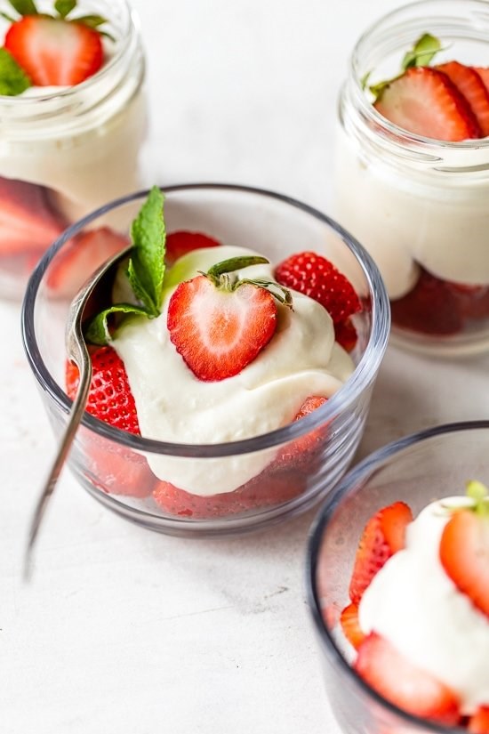 Strawberries and yogurt whipped cream
