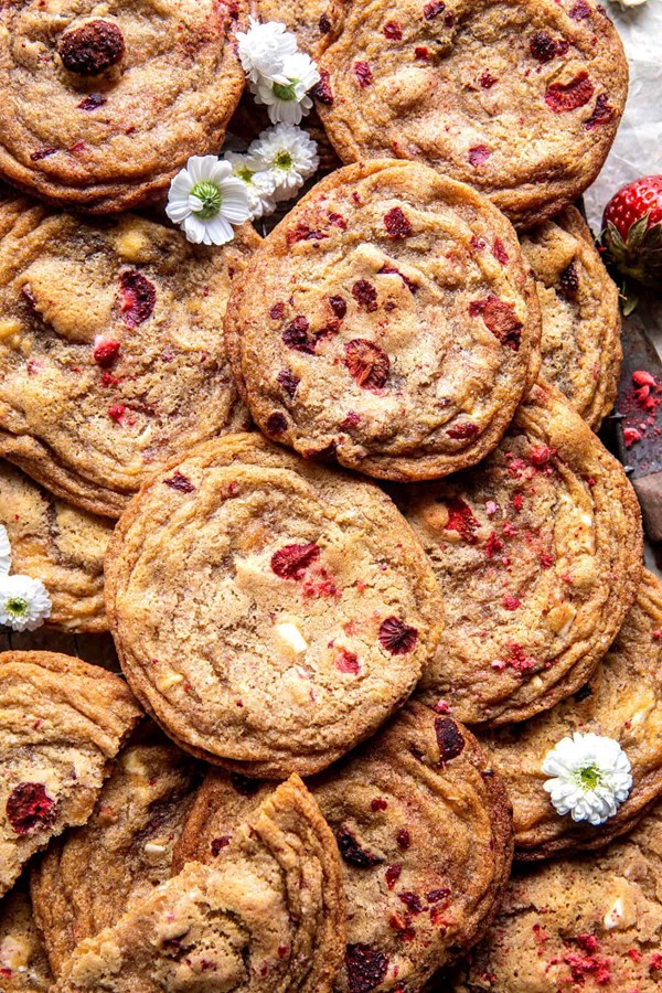 Strawberries 'n cream cookies