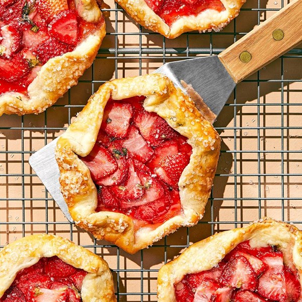 Strawberry & basil galettes