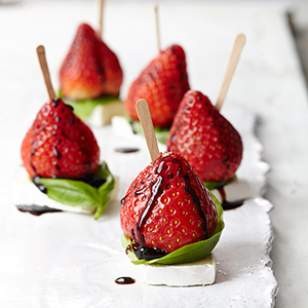 Strawberry & Brie bites