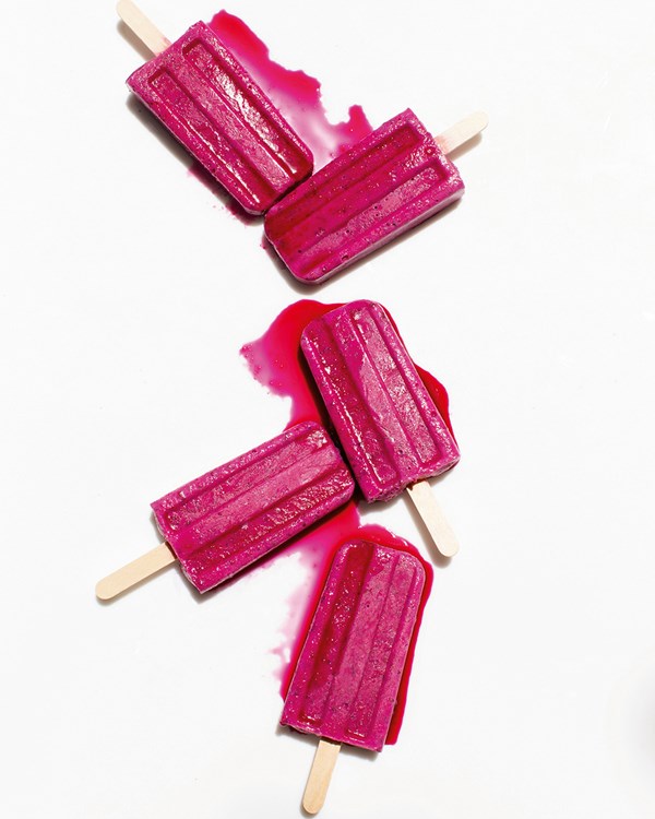 Strawberry + chia-sicles