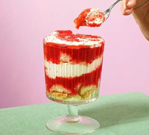 Strawberry & elderflower tiramisu