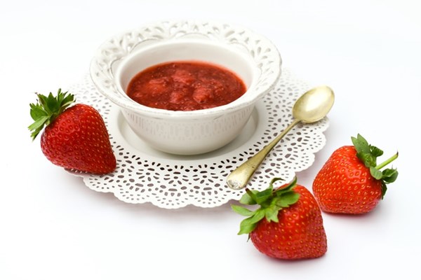 Strawberry & vanilla chia seed jam