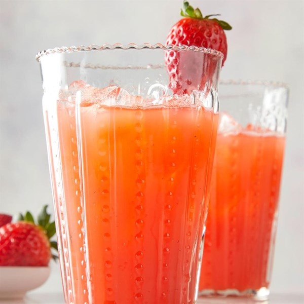 Strawberry agua fresca