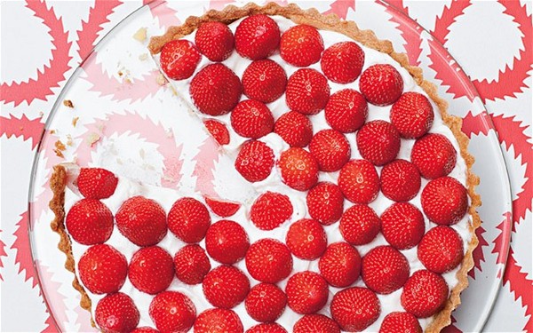 Strawberry, almond and lemon tart