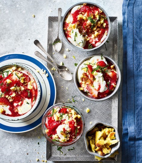 Strawberry and elderflower fool with lemon biscuits