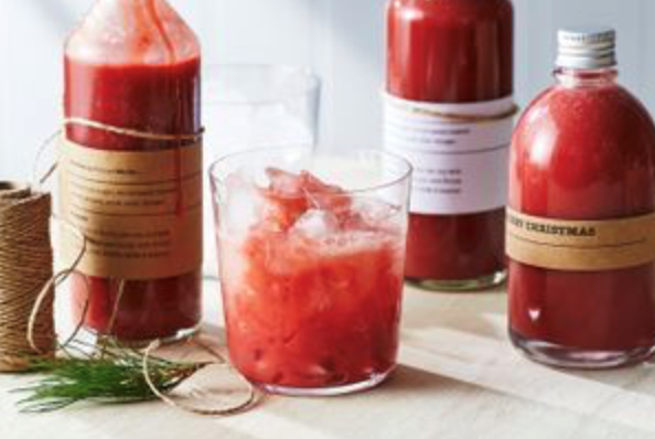 Strawberry and fennel shrub