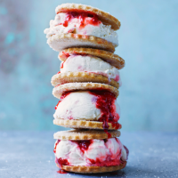 Strawberry and vanilla buttermilk ice cream sandwiches 