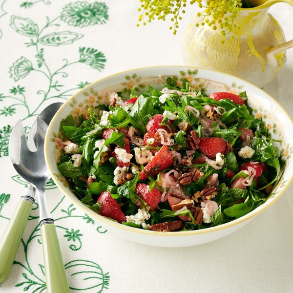 Strawberry-arugula salad