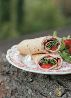 Strawberry-arugula wrap