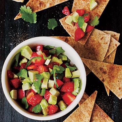 Strawberry-avocado salsa with cinnamon tortilla chips