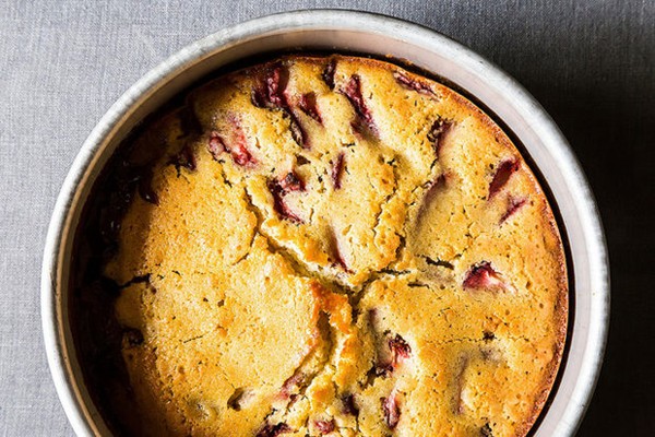 Strawberry balsamic and olive oil breakfast cake