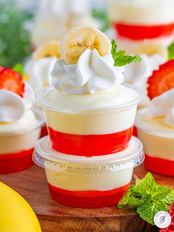 Strawberry banana pudding shots