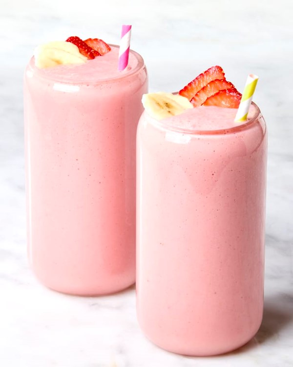 Strawberry banana smoothie 
