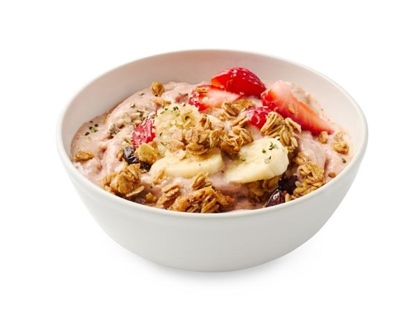 Strawberry-banana smoothie bowls 