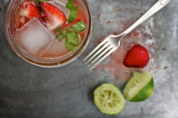Strawberry basil lime smash