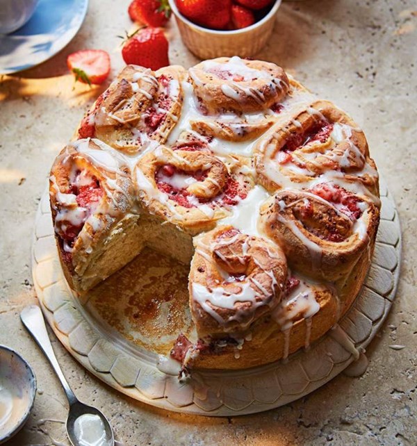 Strawberry bun cake [Harriet Porterfield]