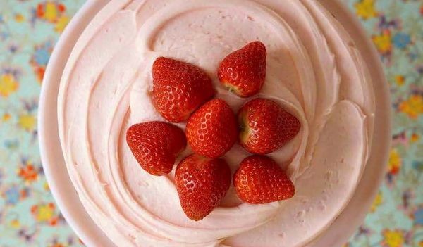 Strawberry cake