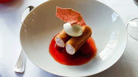 Strawberry cannoli