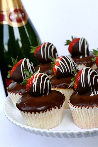 Strawberry Champagne cupcakes